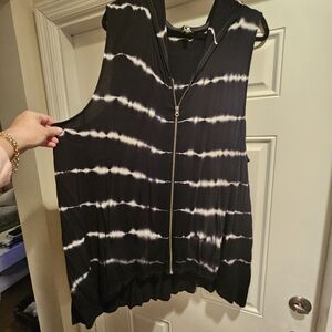 Cable & Gauge 3X Black and White Zip-Up Hoodie